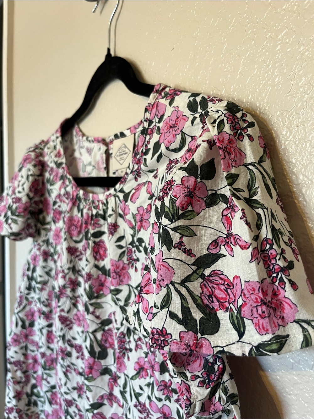 St. John's Bay Keyhole Neck Short Sleeve Blouse